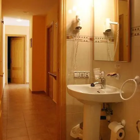 Hotel Casa Domenc Aren
